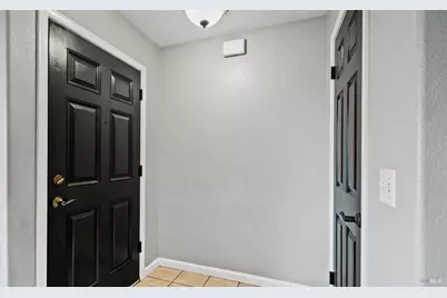 2334 Iroquois Street, Santa Rosa, CA 95403 - Photo 3