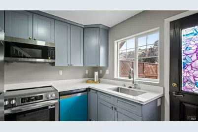 2334 Iroquois Street, Santa Rosa, CA 95403 - Photo 9