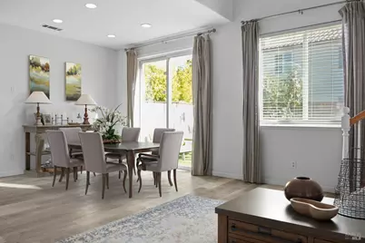 1079 Portofino Avenue, Vacaville, CA 95687 - Photo 7