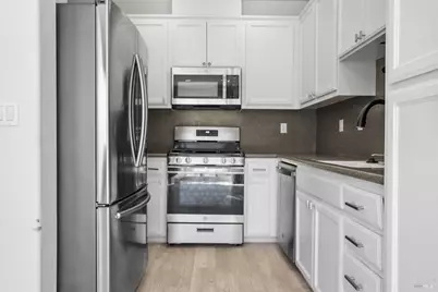 1079 Portofino Avenue, Vacaville, CA 95687 - Photo 9