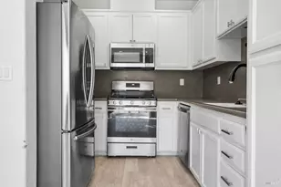 1079 Portofino Ave, Vacaville, CA 95687 - Photo 9