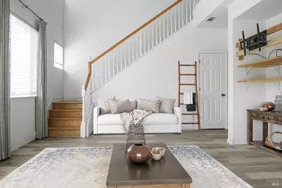 1079 Portofino Avenue, Vacaville, CA 95687 - Photo 5