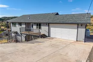 10818 Skyview Dr, Kelseyville, CA 95451 - Photo 1