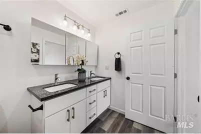 10818 Skyview Drive, Kelseyville, CA 95451 - Photo 21