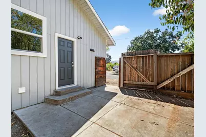 13051 McDowell Street, Hopland, CA 95449 - Photo 21