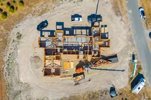 2183 Live Oak Farm Ln, Petaluma, CA 94952 - Photo 13