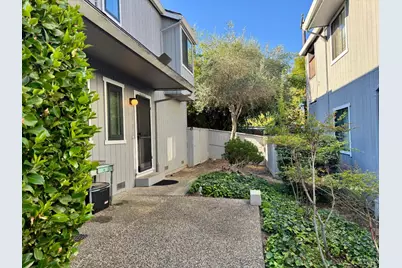 58 Scottsdale Way, Novato, CA 94945 - Photo 3