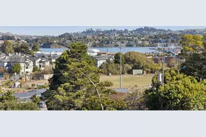 16 Dutton Court, Sausalito, CA 94965 - Photo 17