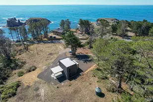 30101 S Hwy 1, Gualala, CA 95445 - Photo 11