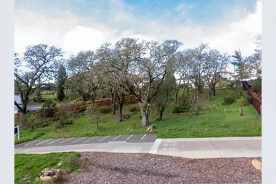 3703 Llyn Glaslyn Place, Santa Rosa, CA 95403 - Photo 9