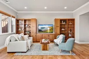 1972 Gardenview Cir, Santa Rosa, CA 95403 - Photo 9