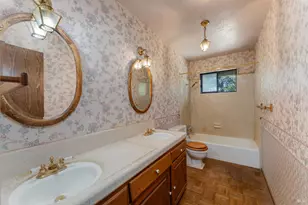 20201 Manzanita Dr, Willits, CA 95490 - Photo 11