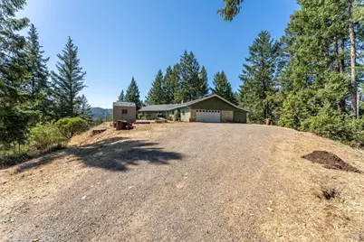 20201 Manzanita Drive, Willits, CA 95490 - Photo 25