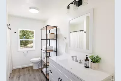 1676 Chiquita Road, Healdsburg, CA 95448 - Photo 29