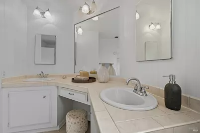 37 Magnolia Drive, Calistoga, CA 94515 - Photo 23