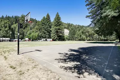 12482 Underwood Avenue, Guerneville, CA 95446 - Photo 23