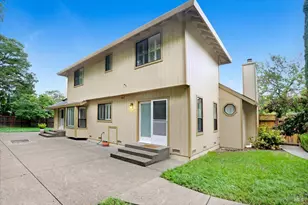 401 Fairway Ct, Healdsburg, CA 95448 - Photo 43