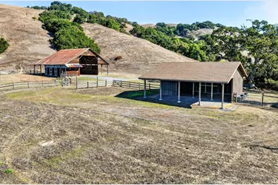 5200 Petaluma Hill Road, Santa Rosa, CA 95404 - Photo 1