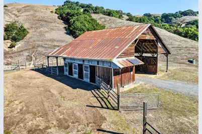 5200 Petaluma Hill Road, Santa Rosa, CA 95404 - Photo 7
