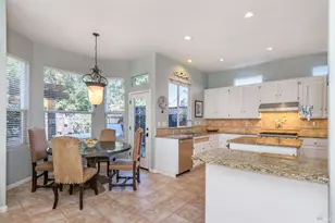 2 Wedgewood Ct, Petaluma, CA 94954 - Photo 13