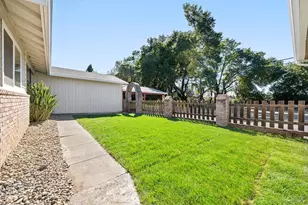 199 Bailhache Ave, Healdsburg, CA 95448 - Photo 5