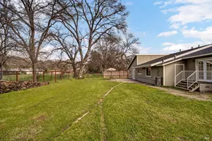 19275 Mountain Meadow, Hidden Valley Lake, CA 95467 - Photo 9