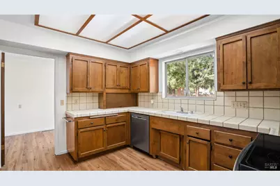 5210 Fulton Road, Santa Rosa, CA 95403 - Photo 11