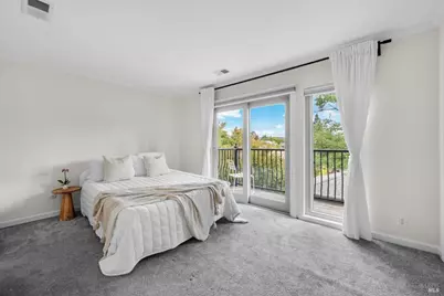 945 Hunt Avenue, Saint Helena, CA 94574 - Photo 17