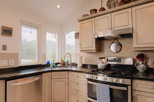 541 Redwood Rd, Whitethorn, CA 95589 - Photo 15