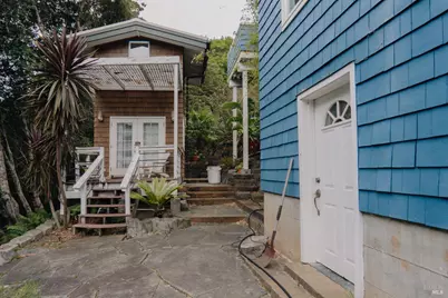 541 Redwood Road, Whitethorn, CA 95589 - Photo 51