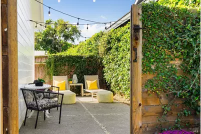 2005 Adrian Street, Napa, CA 94559 - Photo 27