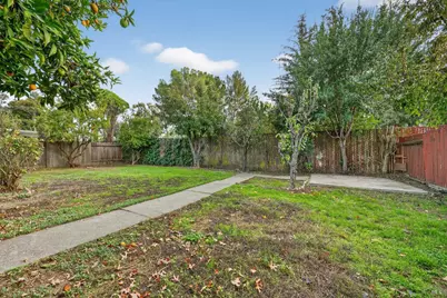 725 Sequoia Drive, Fairfield, CA 94533 - Photo 55