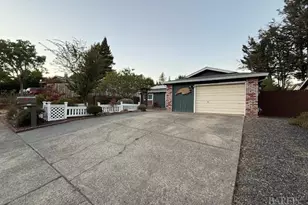 134 Mill Creek Dr, Willits, CA 95490 - Photo 3