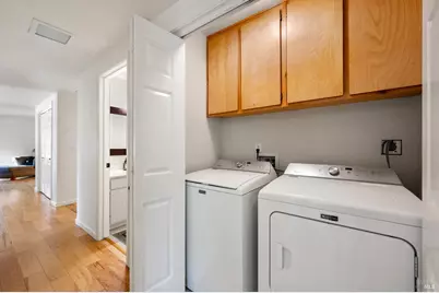 1049 Charlson Way, Napa, CA 94558 - Photo 33