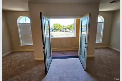 43 Johnson Street, Windsor, CA 95492 - Photo 5