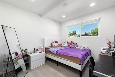 1042 Hayes Street, Fairfield, CA 94533 - Photo 17