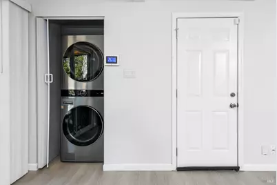 1042 Hayes Street, Fairfield, CA 94533 - Photo 15