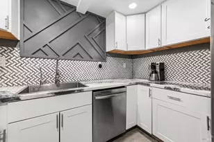 1042 Hayes St, Fairfield, CA 94533 - Photo 11