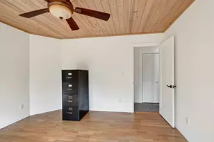 217 Geysers Rd, Cloverdale, CA 95425 - Photo 17