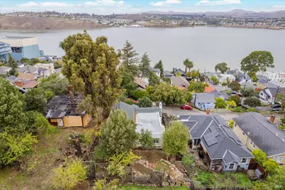 435 Alhambra Street, Crockett, CA 94525 - Photo 35