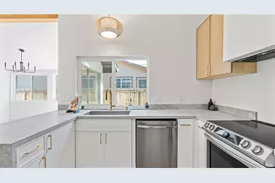 2635 Alvarado Court, Fairfield, CA 94534 - Photo 17