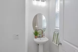 4242 Streamside Dr, Santa Rosa, CA 95409 - Photo 7