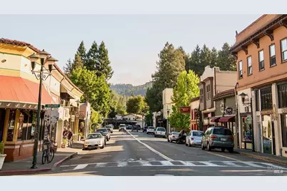 67 Tamalpias Avenue, Fairfax, CA 94930 - Photo 11