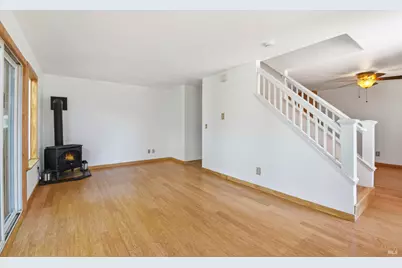 930 Kingwood Street, Santa Rosa, CA 95401 - Photo 11