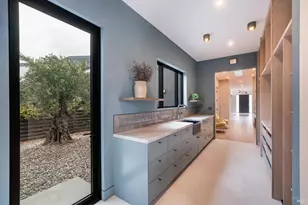 983 Grove St, Healdsburg, CA 95448 - Photo 11