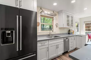 1920 Belmont Ct, Santa Rosa, CA 95404 - Photo 5