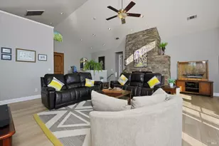 18530 Glenwood Rd, Hidden Valley Lake, CA 95467 - Photo 9