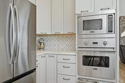 18530 Glenwood Road, Hidden Valley Lake, CA 95467 - Photo 17