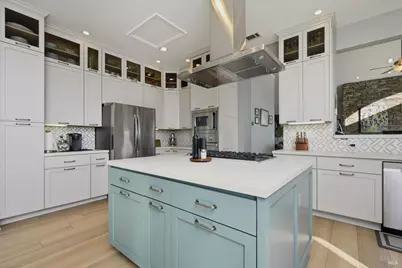 18530 Glenwood Road, Hidden Valley Lake, CA 95467 - Photo 19