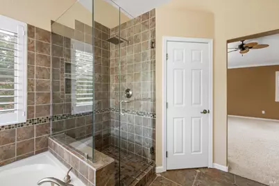 918 Moonstone Court, Vacaville, CA 95687 - Photo 45